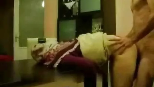 في افلام جنس سكس اجنبي سن المراهقة الضرب والعقاب لقد ربطني