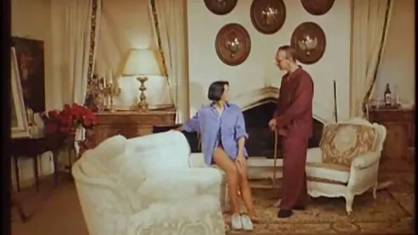 تجسس اسماء افلام جنس فام-متستر Stepsis ينقسم إلى Stepbro's السرير