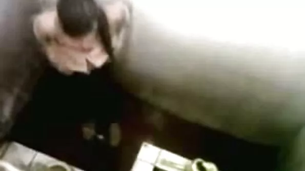 مرفقات افلام الجنس والاكشن الاستحمام