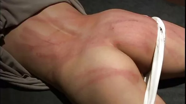 مدرسة من الصعب افلام جنس على تويتر يقرع
