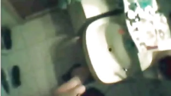 خطر غريب: رمستر افلام جنس سكس